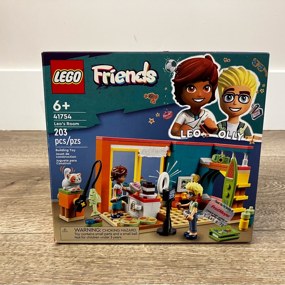 LEGO Friends Leo’s Room Set 41754